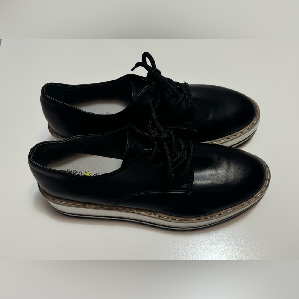 Seven Dials Shoes